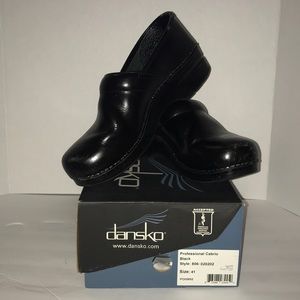Dansko Professional Clogs / Black /Size 41